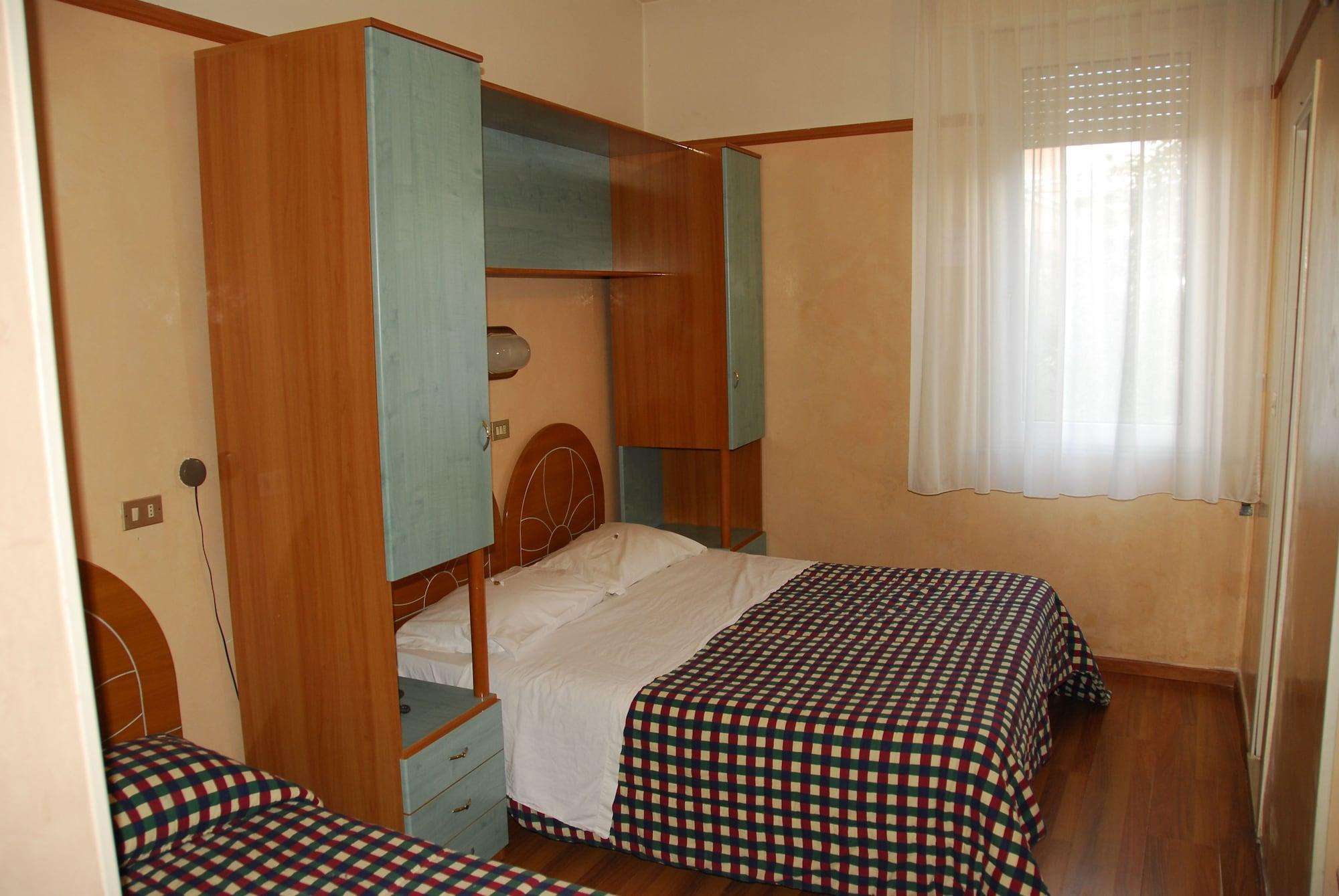 Britannia Hotel 3*
