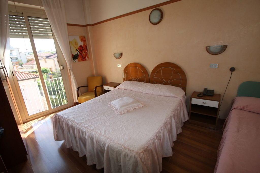 Britannia Marina Centro 3*