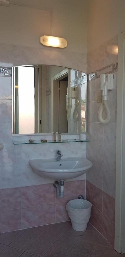 Britannia 3* Rimini