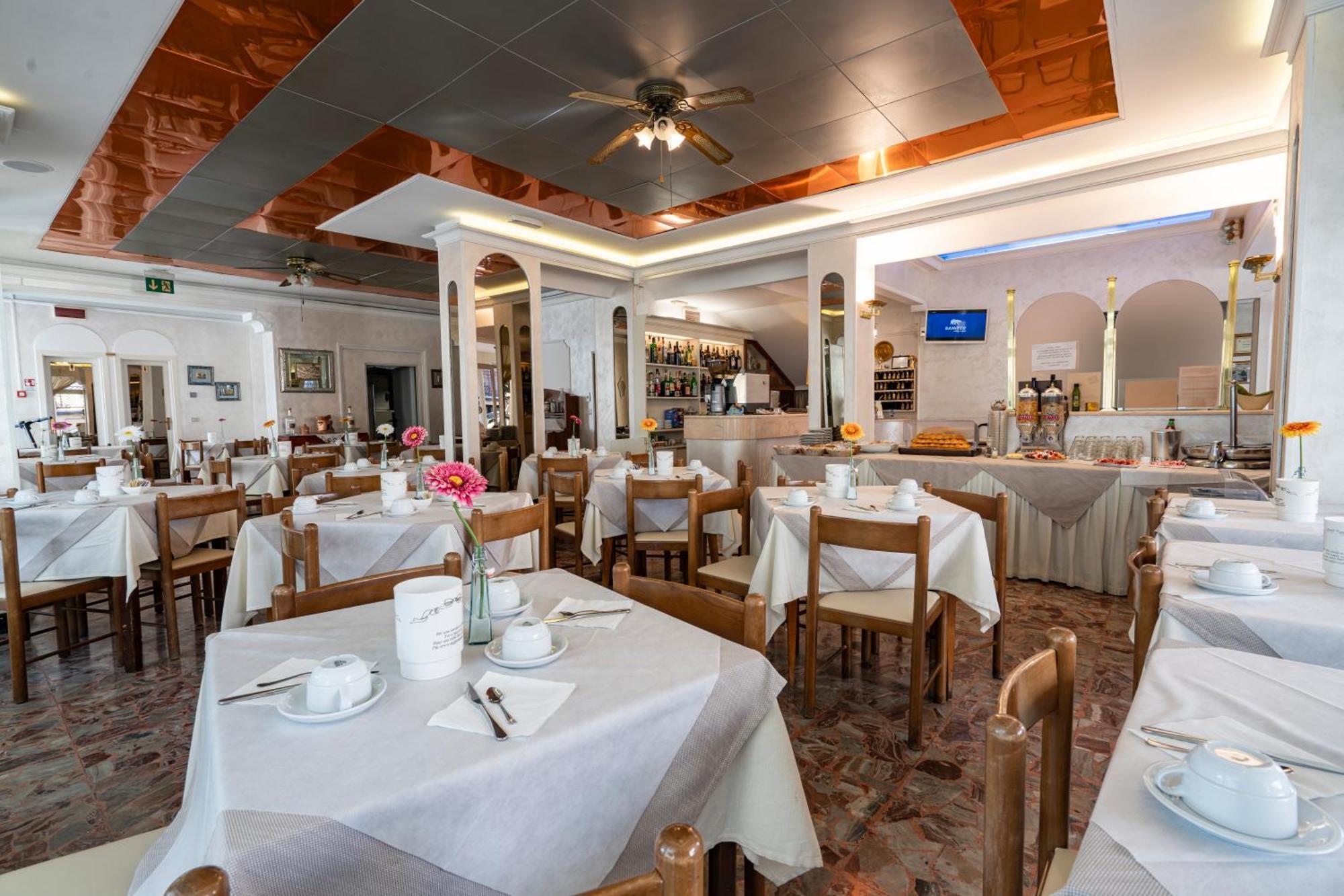 Britannia 3*